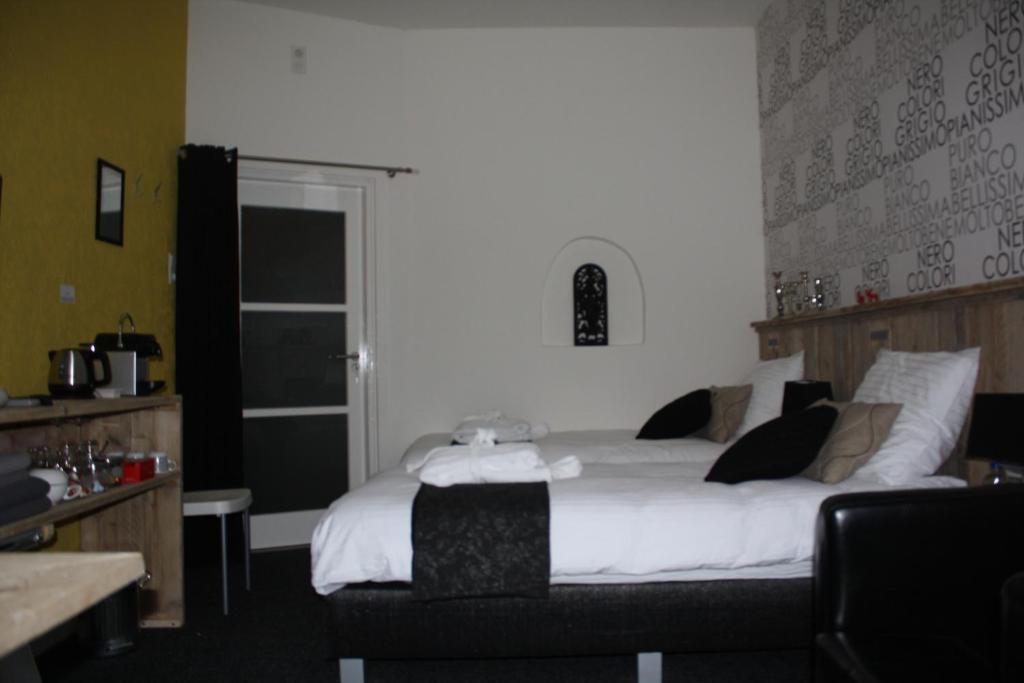 לינה וארוחת בוקר הארדרוייק Bed & Breakfast Onder De Dekens חדר תמונה